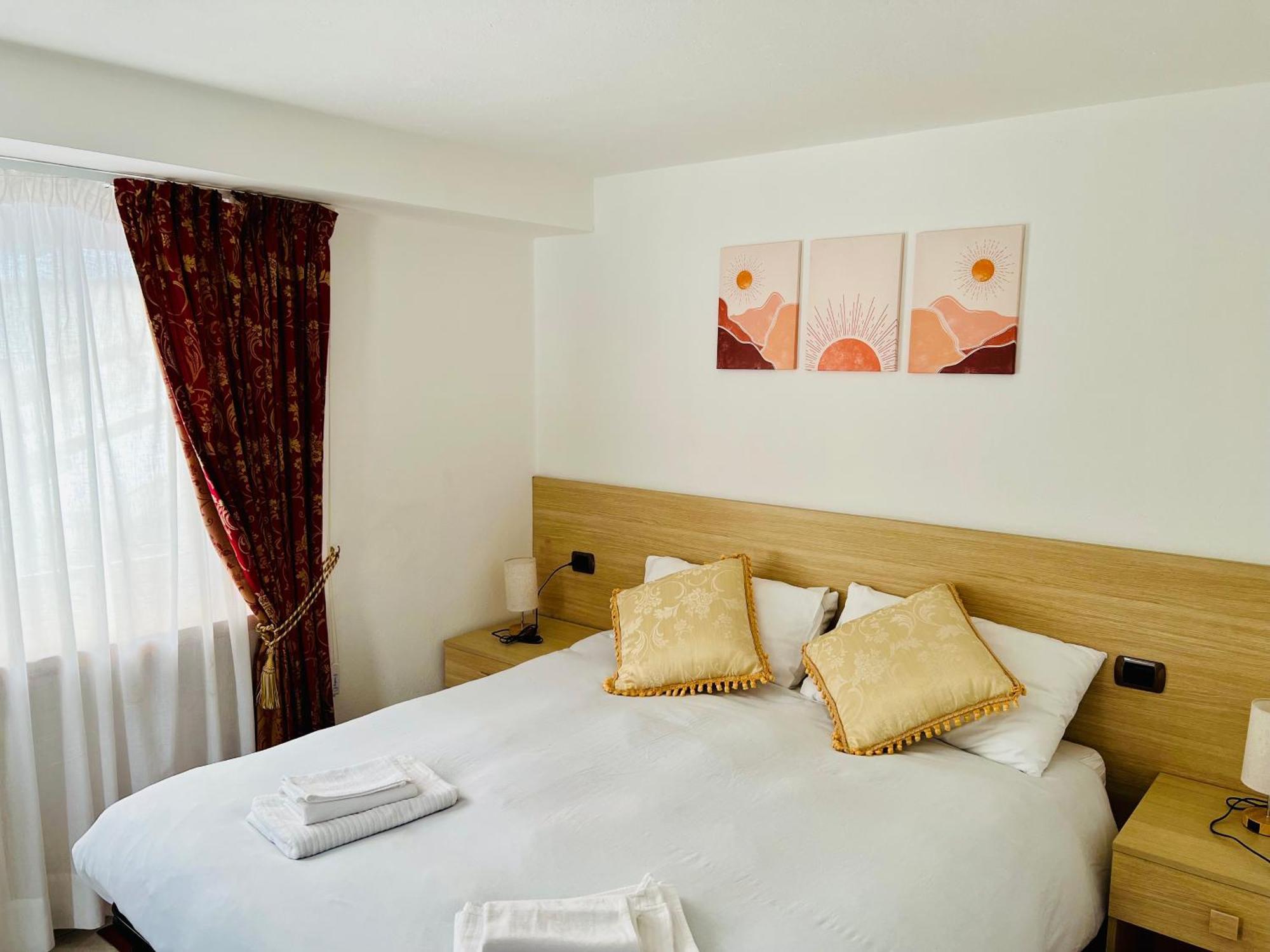 Affittacamere Buenavista Guest House Champoluc Bagian luar foto