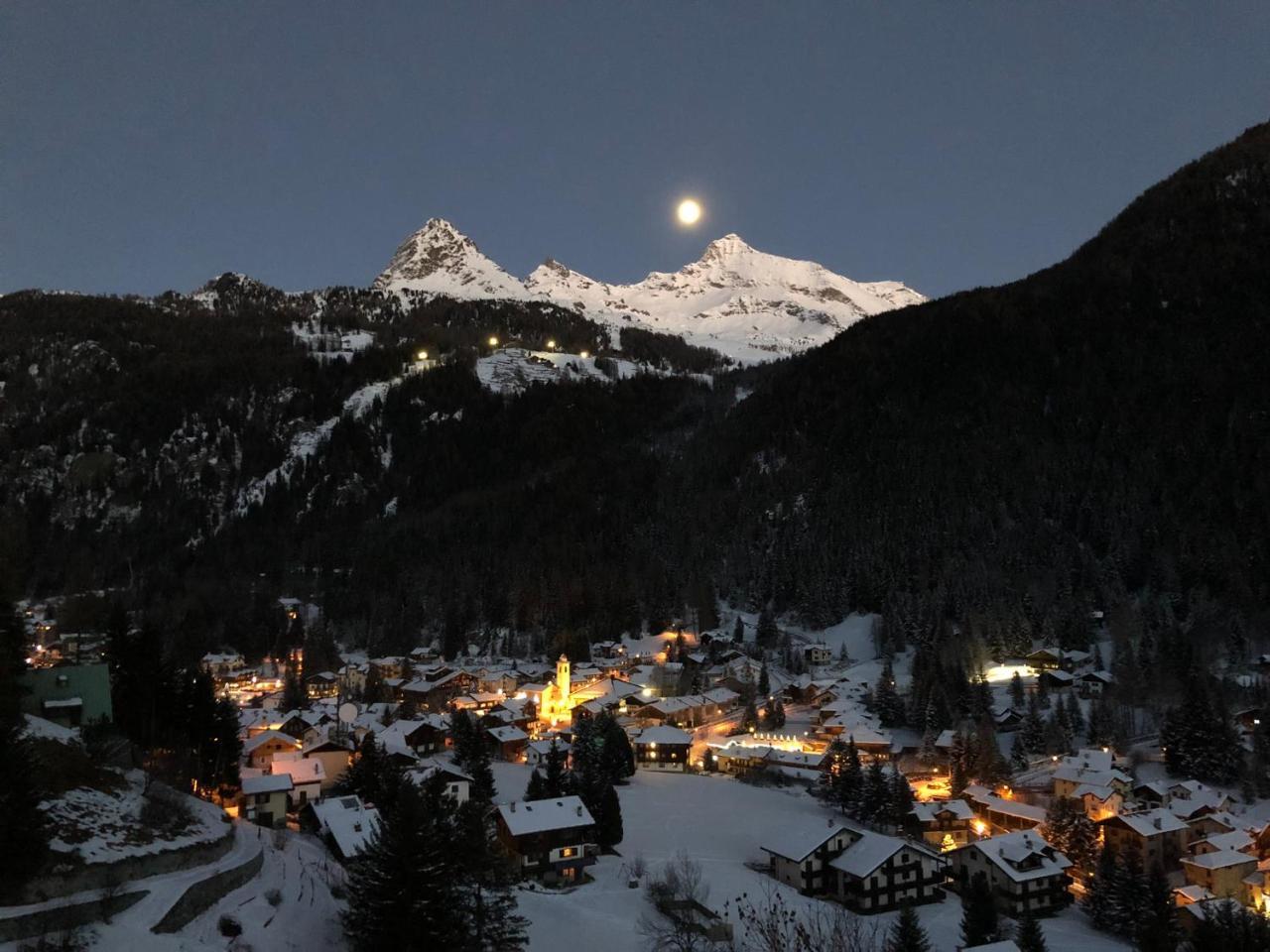Affittacamere Buenavista Guest House Champoluc Bagian luar foto